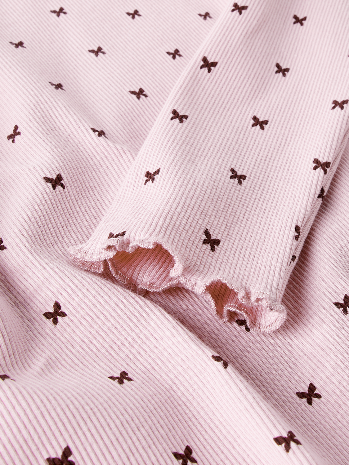 model_shot-front_full